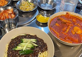 육해공 피쉬앤그릴 Fish& Grill 사진 2